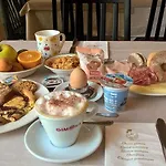 Hotel Corona 